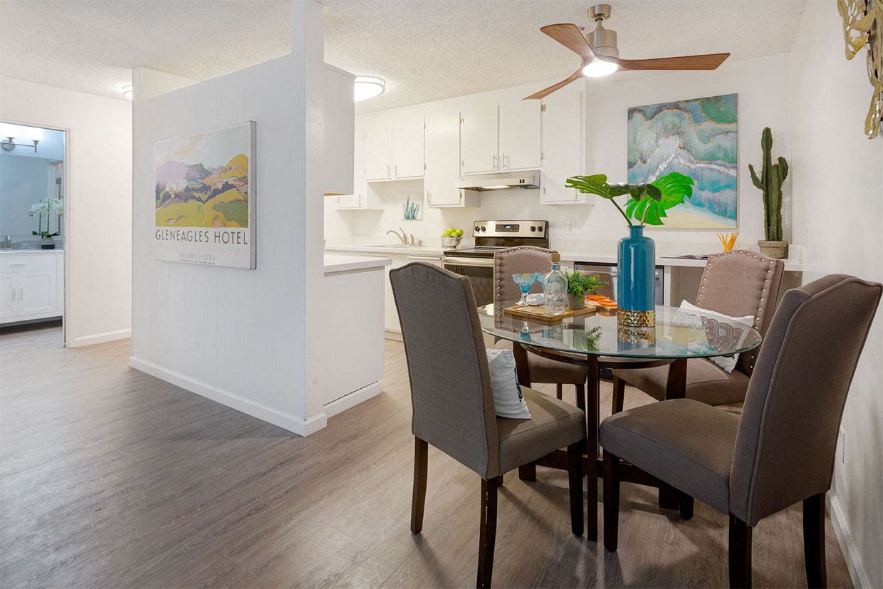 Marine View Apartments Image 9