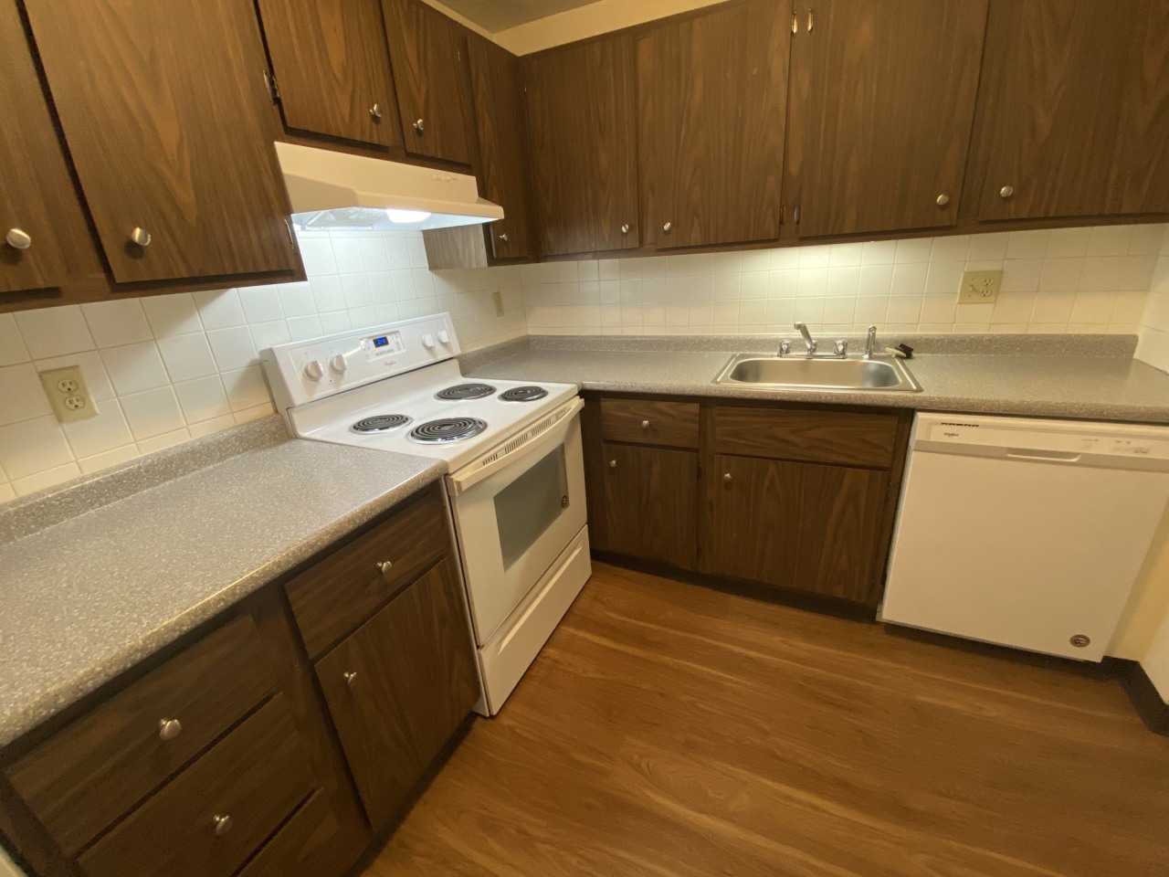 Eastern Trails Apartments and Storage Image 19
