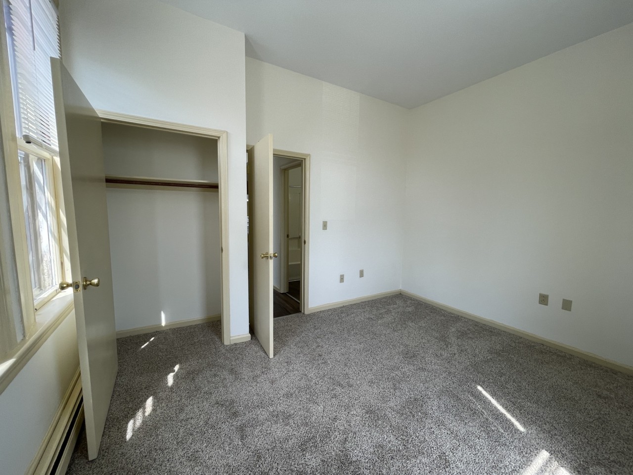 St. George Apartments Image 17