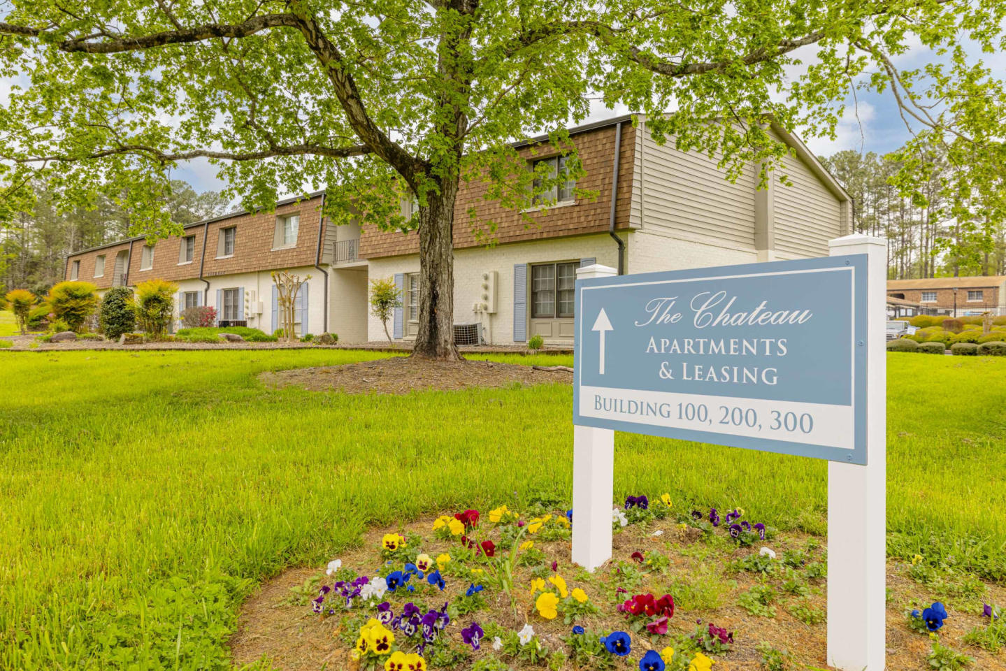The Chateau Apartments Image 33