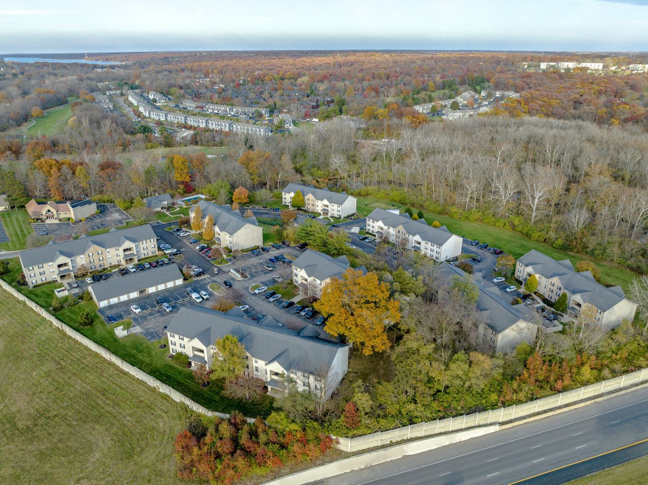 Lake Forest Apartments Image 20
