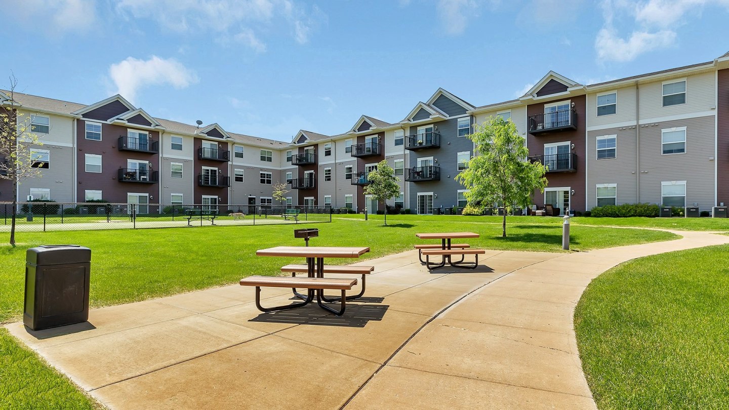 Monticello Crossings Image 19