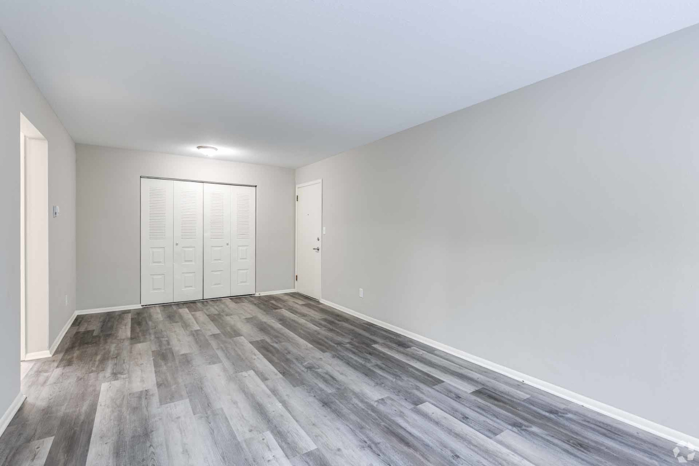Priscilla Standish Apartments Image 31