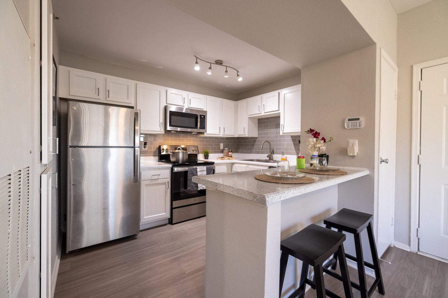 Spring Parc Apartment Homes Image 26