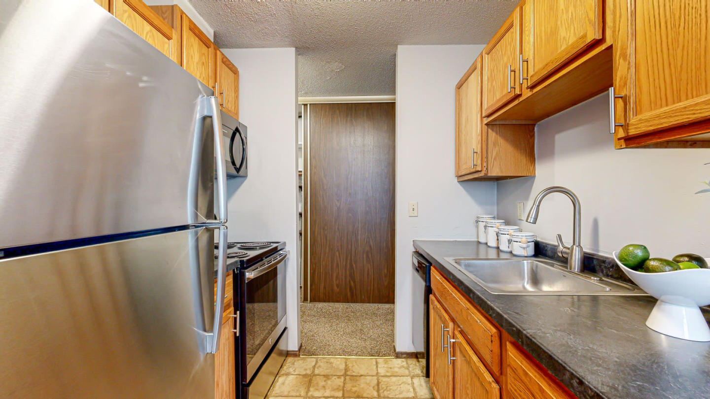 624 Huron Image 4