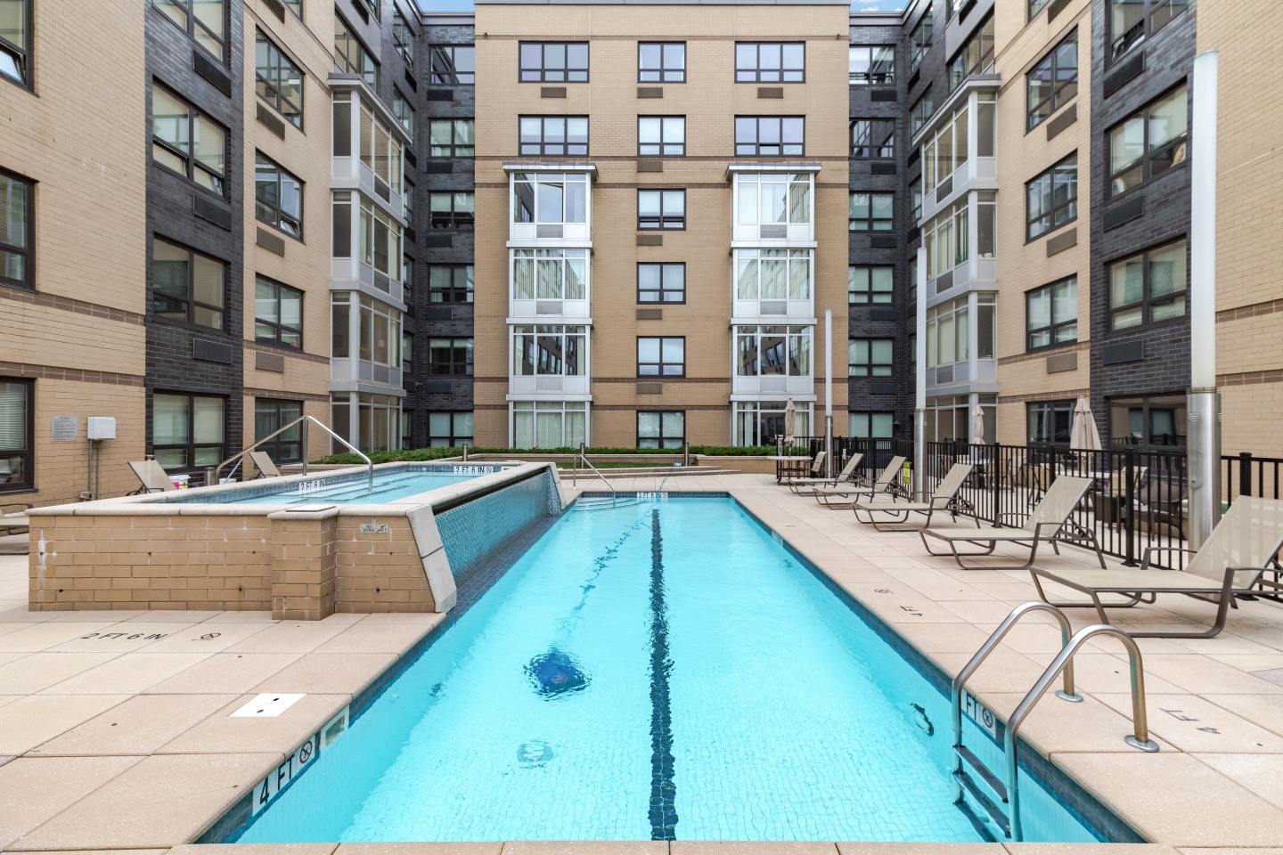 RiversEdge at Port Imperial Image 14