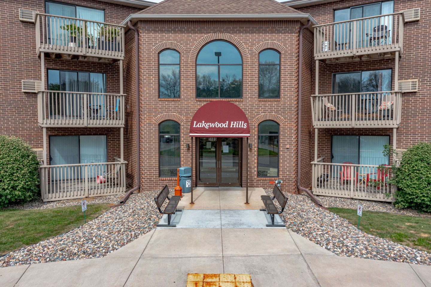 Lakewood Hills Image 18