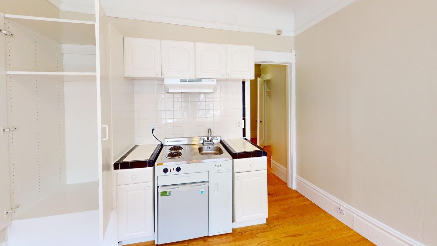 925 Geary Image 14