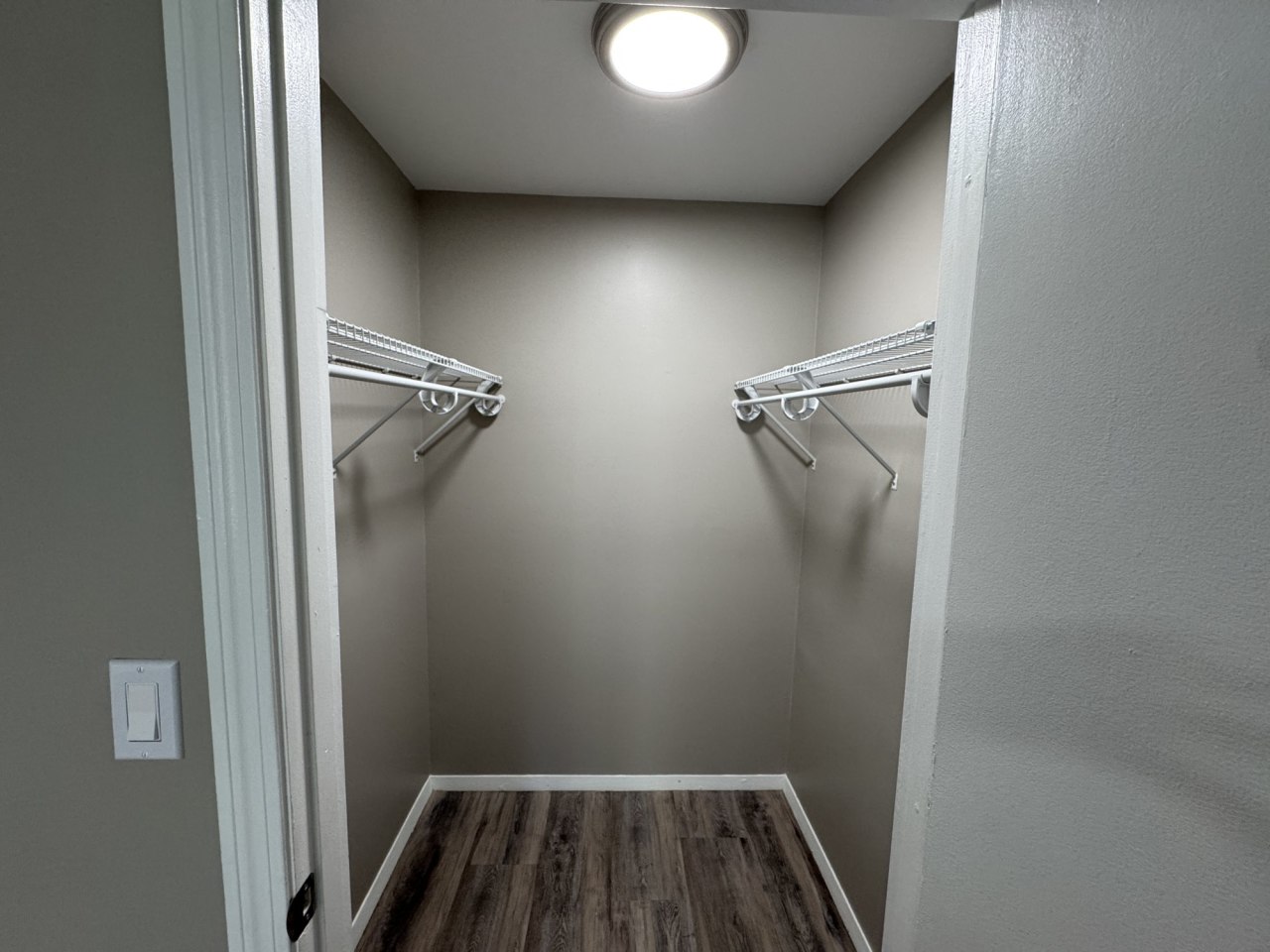Milford Trails Apartments and Storage Image 6
