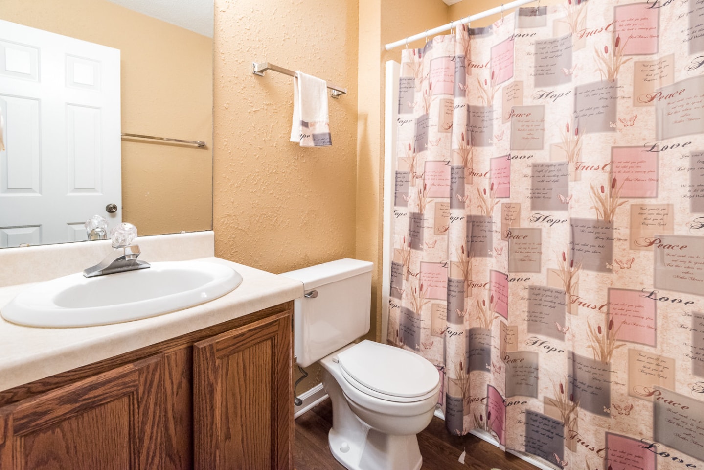 Crystal Village Apartments Image 18