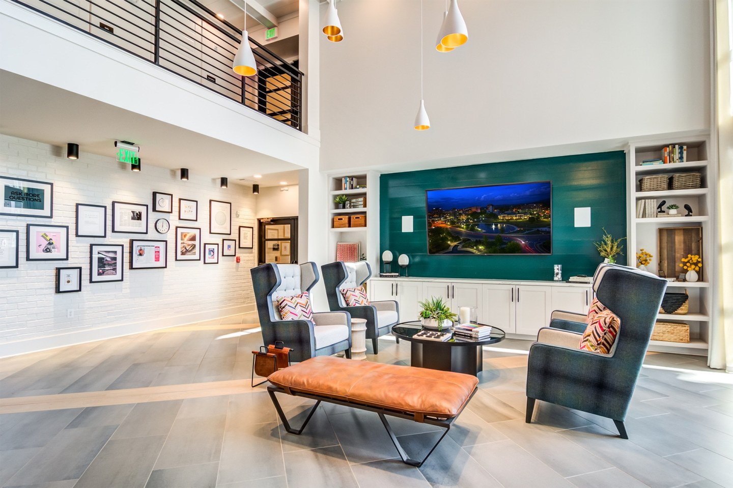 The Collins Luxury Apartments Image 14