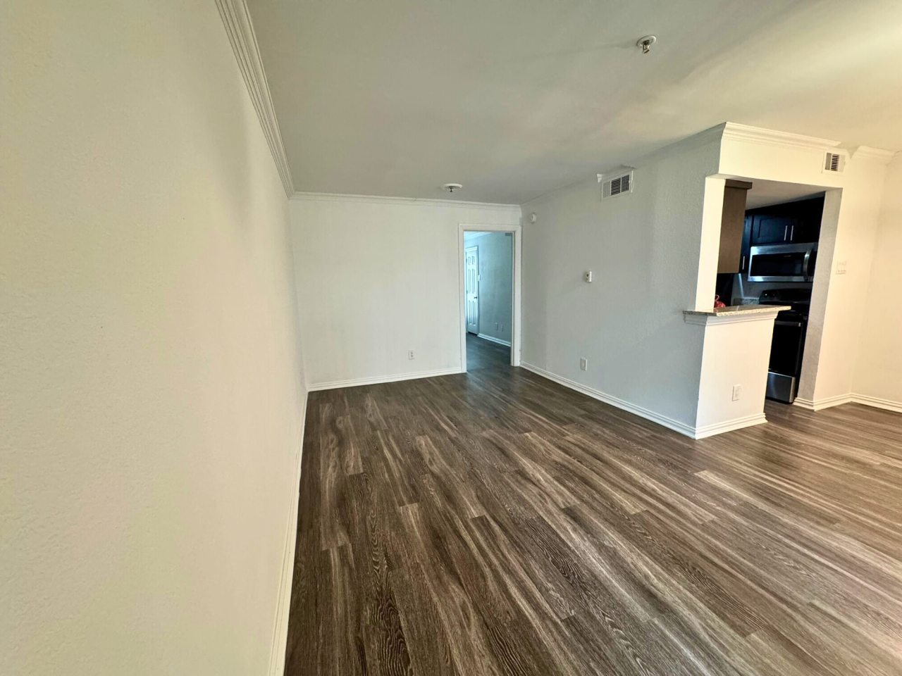 Belmont Court Apartments Image 6