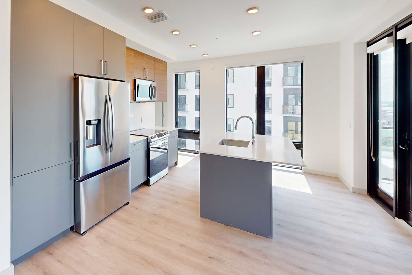 101 N Meridian Image 8
