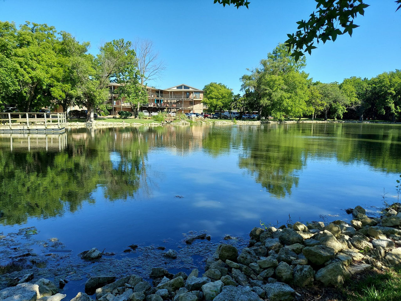 Maple Gardens Village Image 15