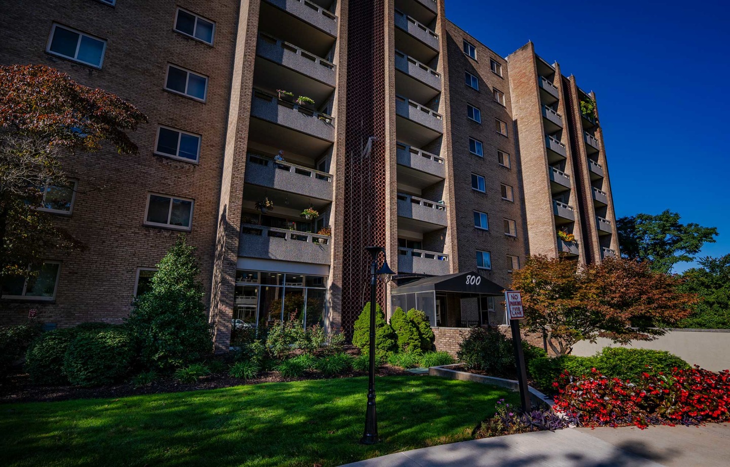 Laurel Village Apartments Image 32