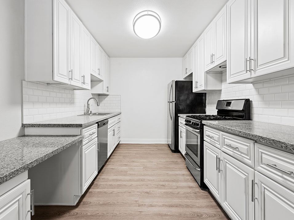 National Apartments Image 7
