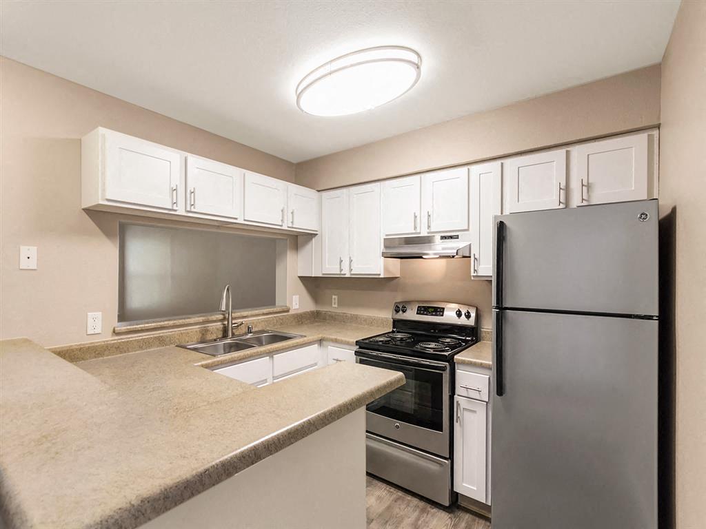 Madison Park Apartments Image 7