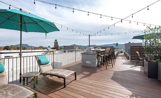 Vue at Laurel Canyon Image 5