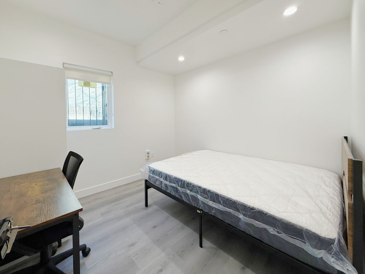 1219 W 36th Street - Co-Living Image 11