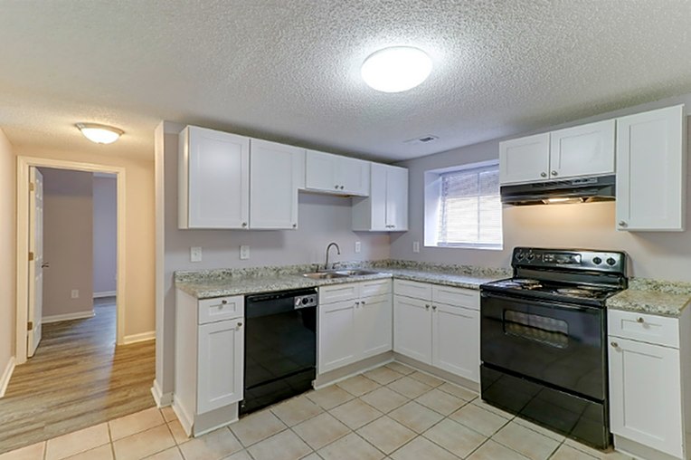 Wingate apartments Image 4