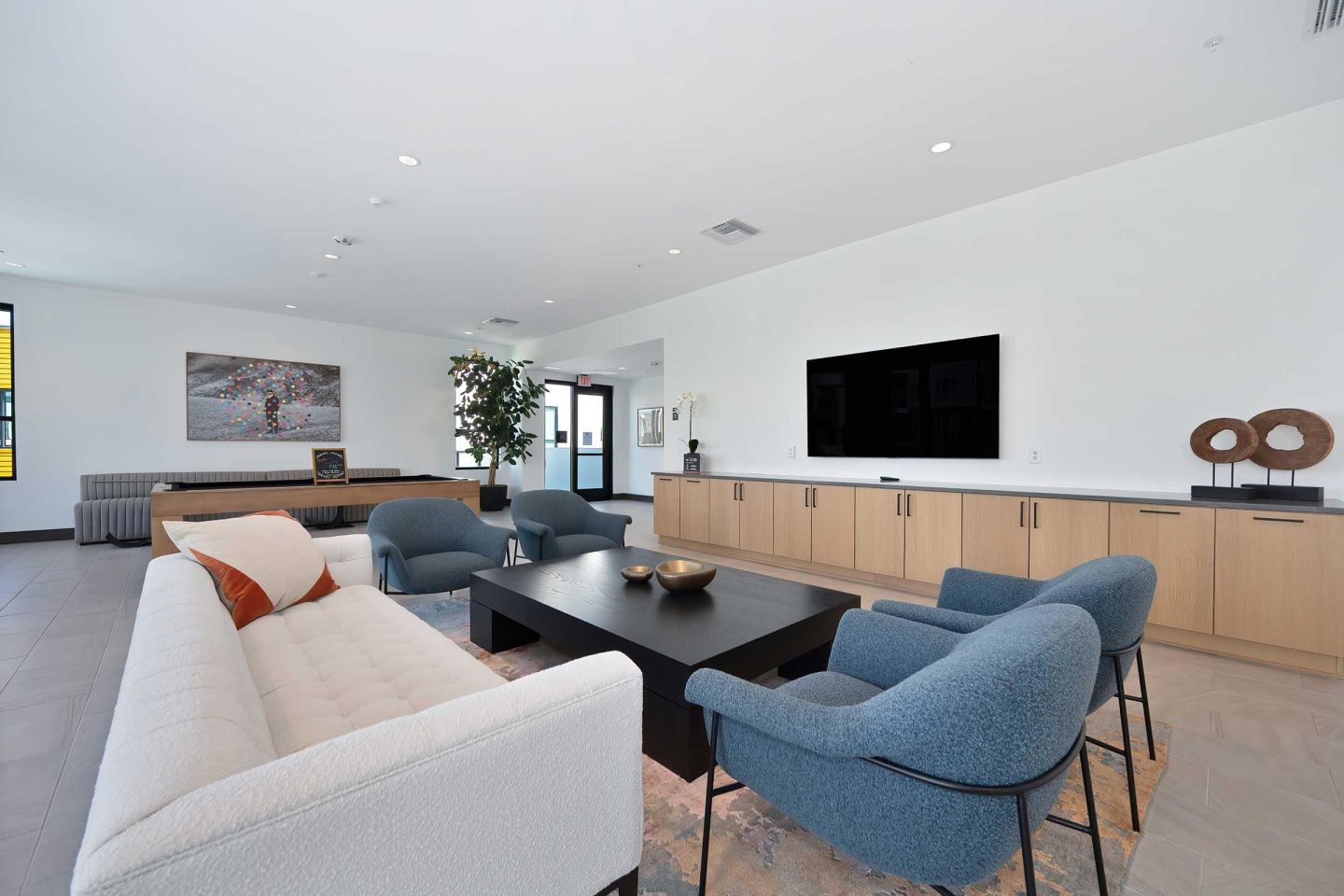 Halcyon Apartments Image 5