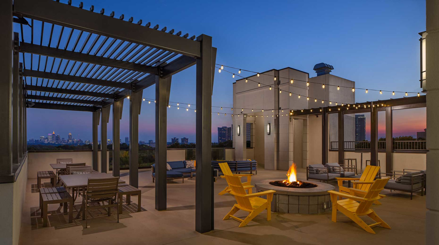 Elle of Buckhead Image 7