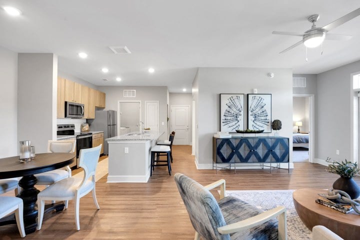 Argento at Riverlights Apartments Image 3