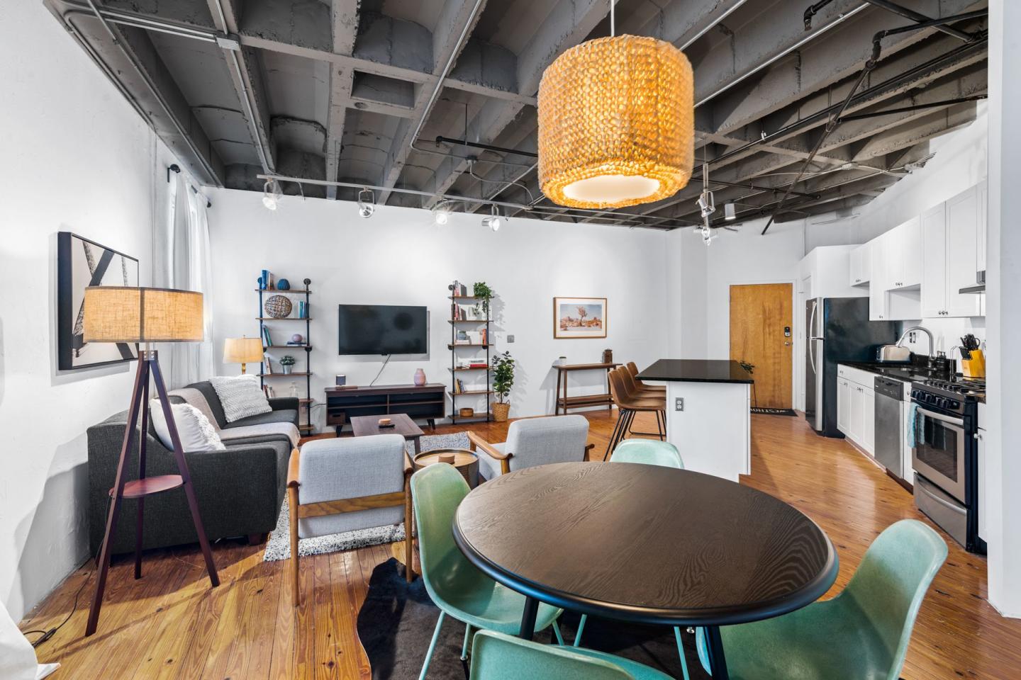 900 Peachtree Lofts Image 6