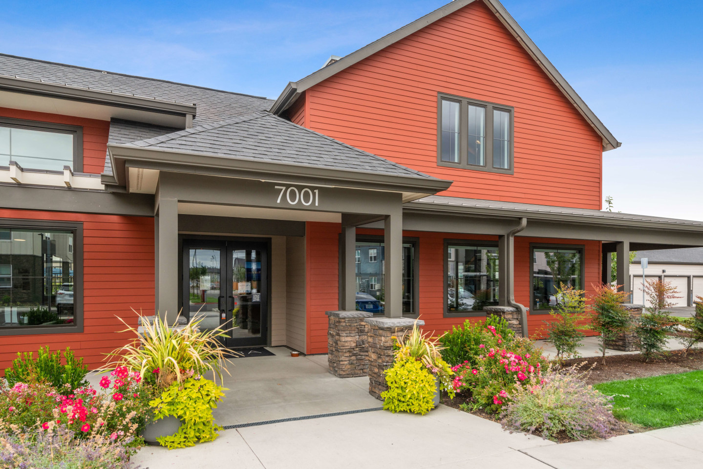 Zera at Reeds Crossing Image 3