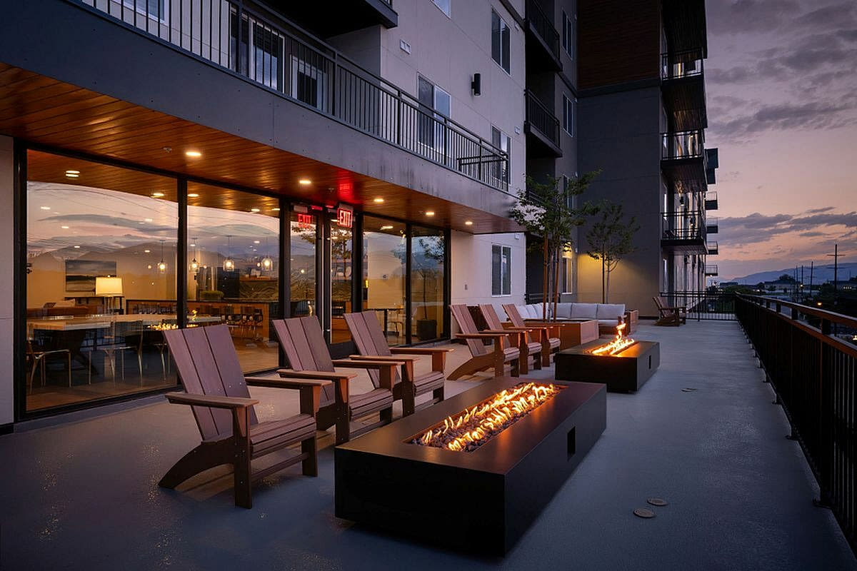Current Apartments Image 4
