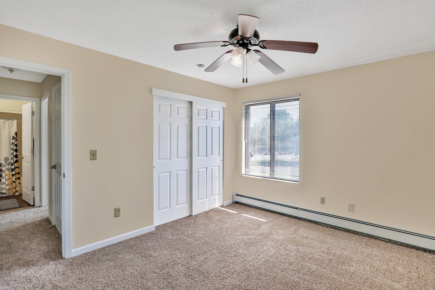 Eagle Pointe Image 6
