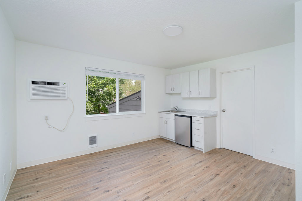 White Pine Image 17