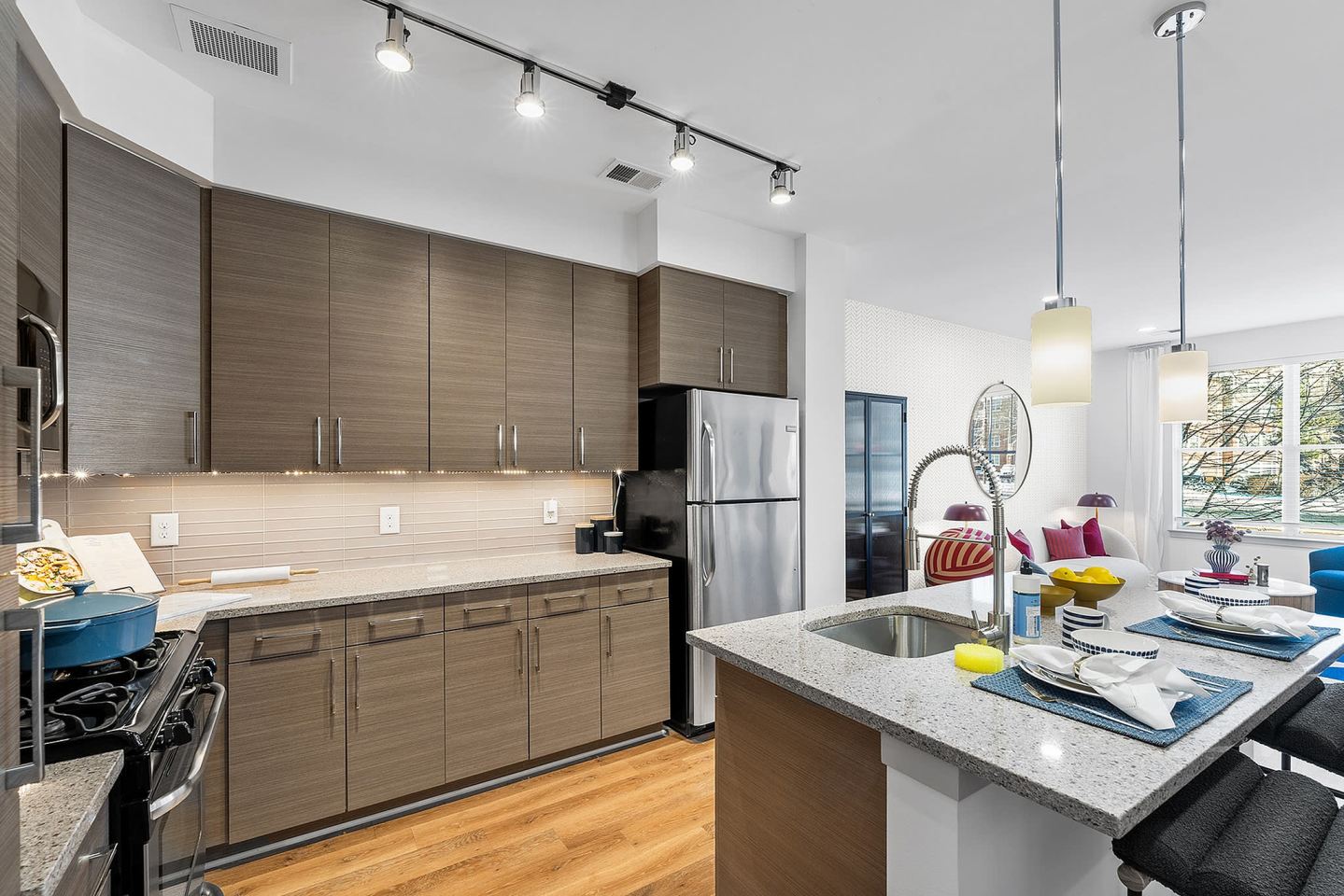Cadence at Crown Apartments Image 6