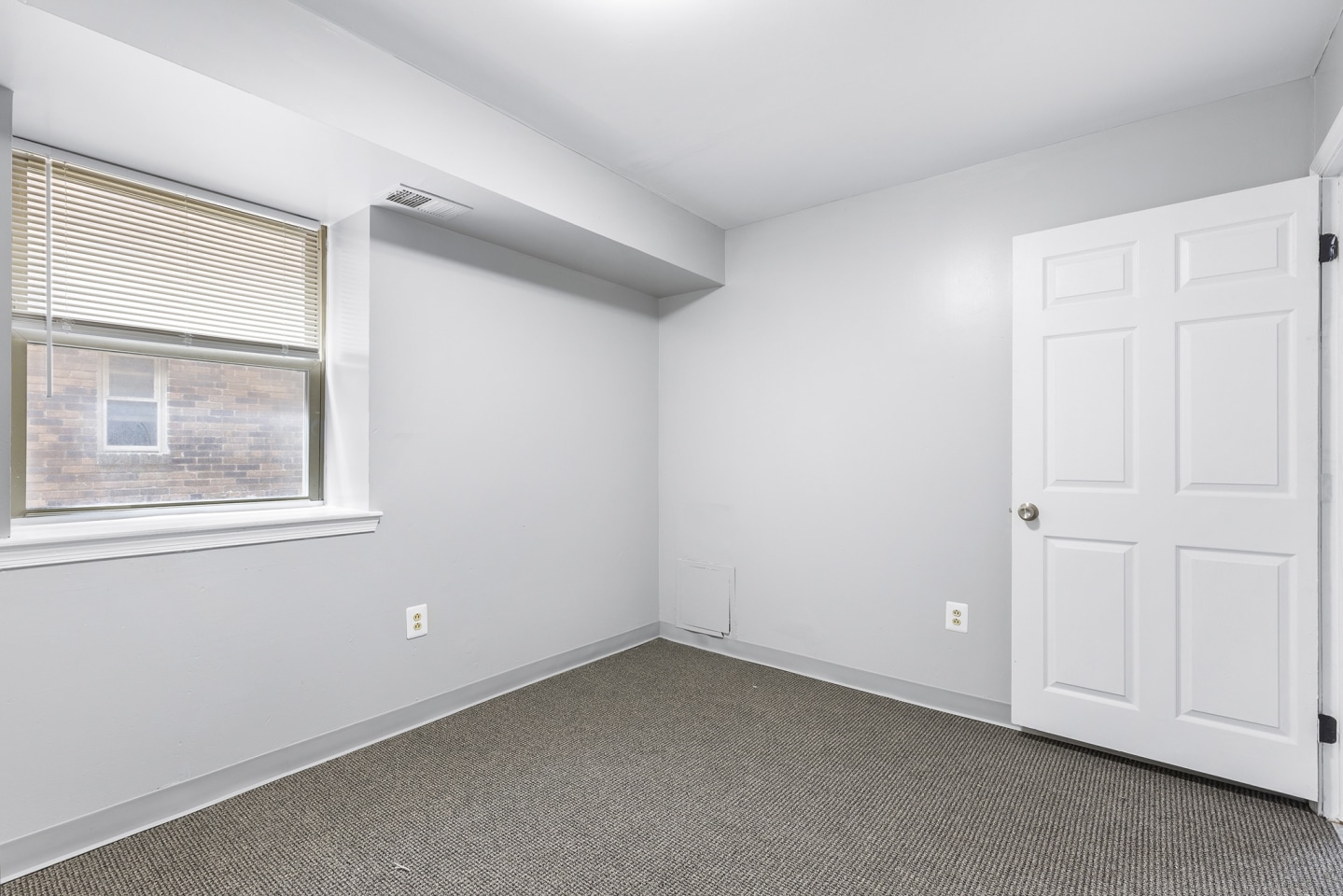 Edgewood Apartments Image 3