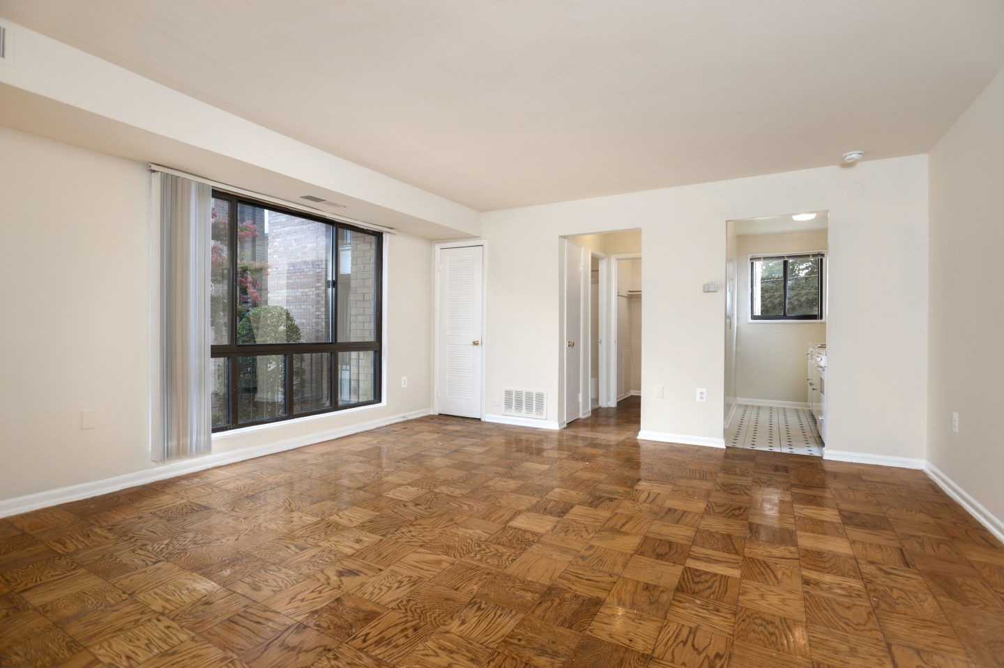 Park Pleasant Apartments Image 1