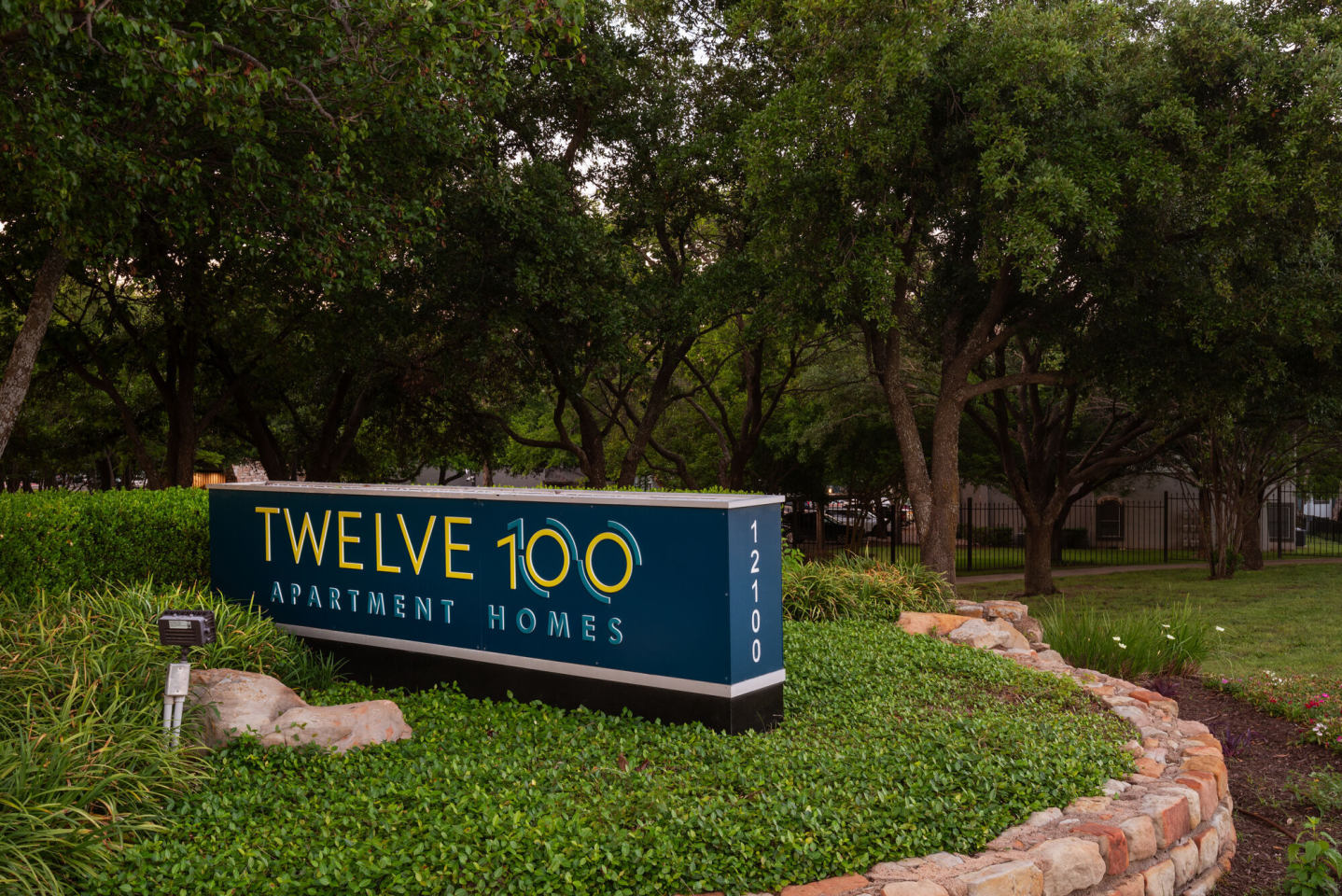 Twelve100 Apartments - Affordable Housing Image 25