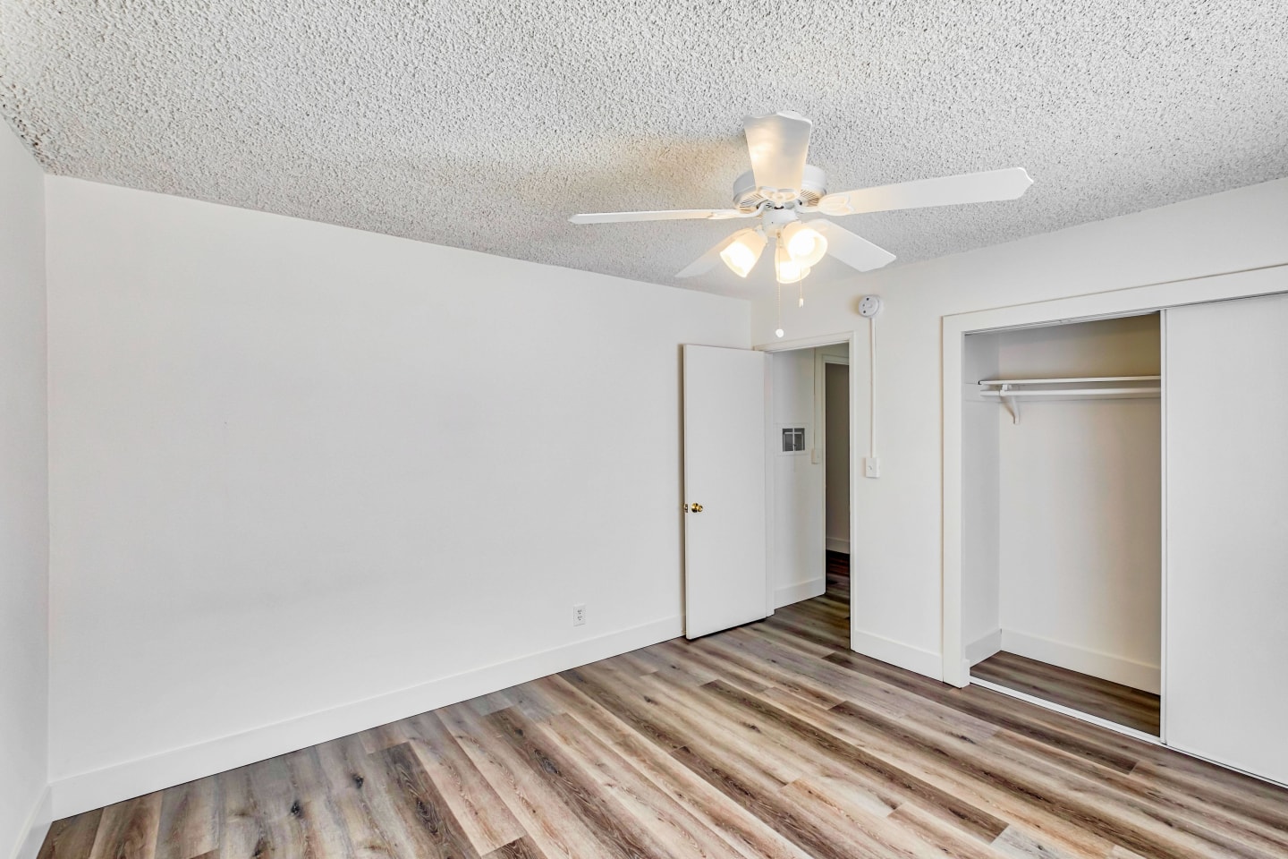 Sunland Park Apartments Image 18