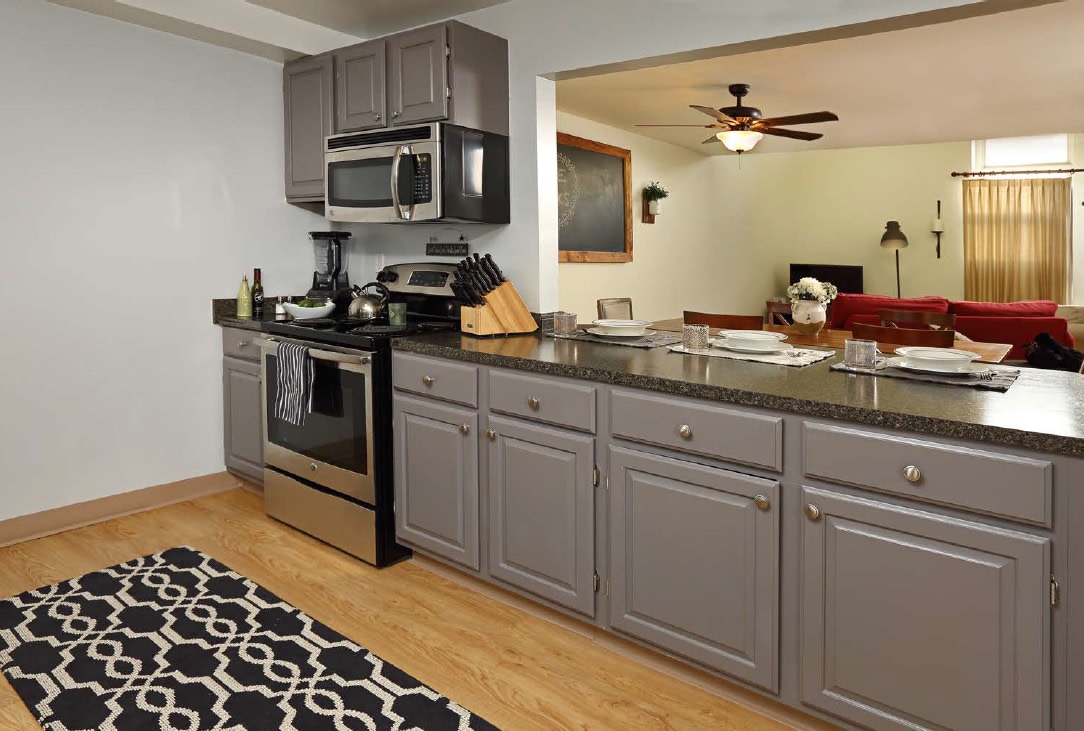 Skidmore Apartments Image 13