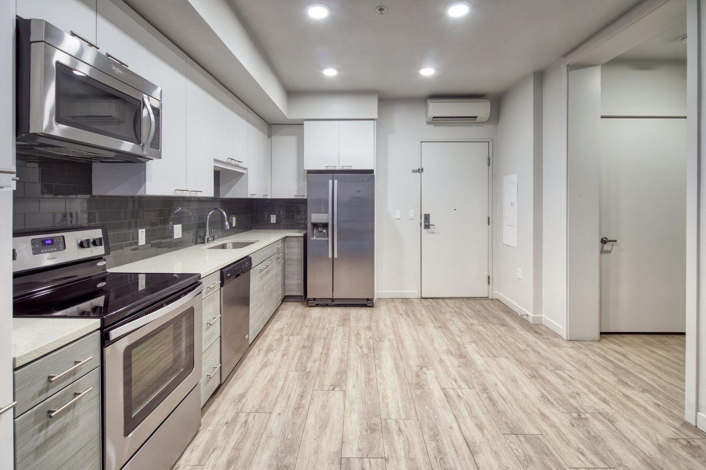 Eviva Midtown Image 32