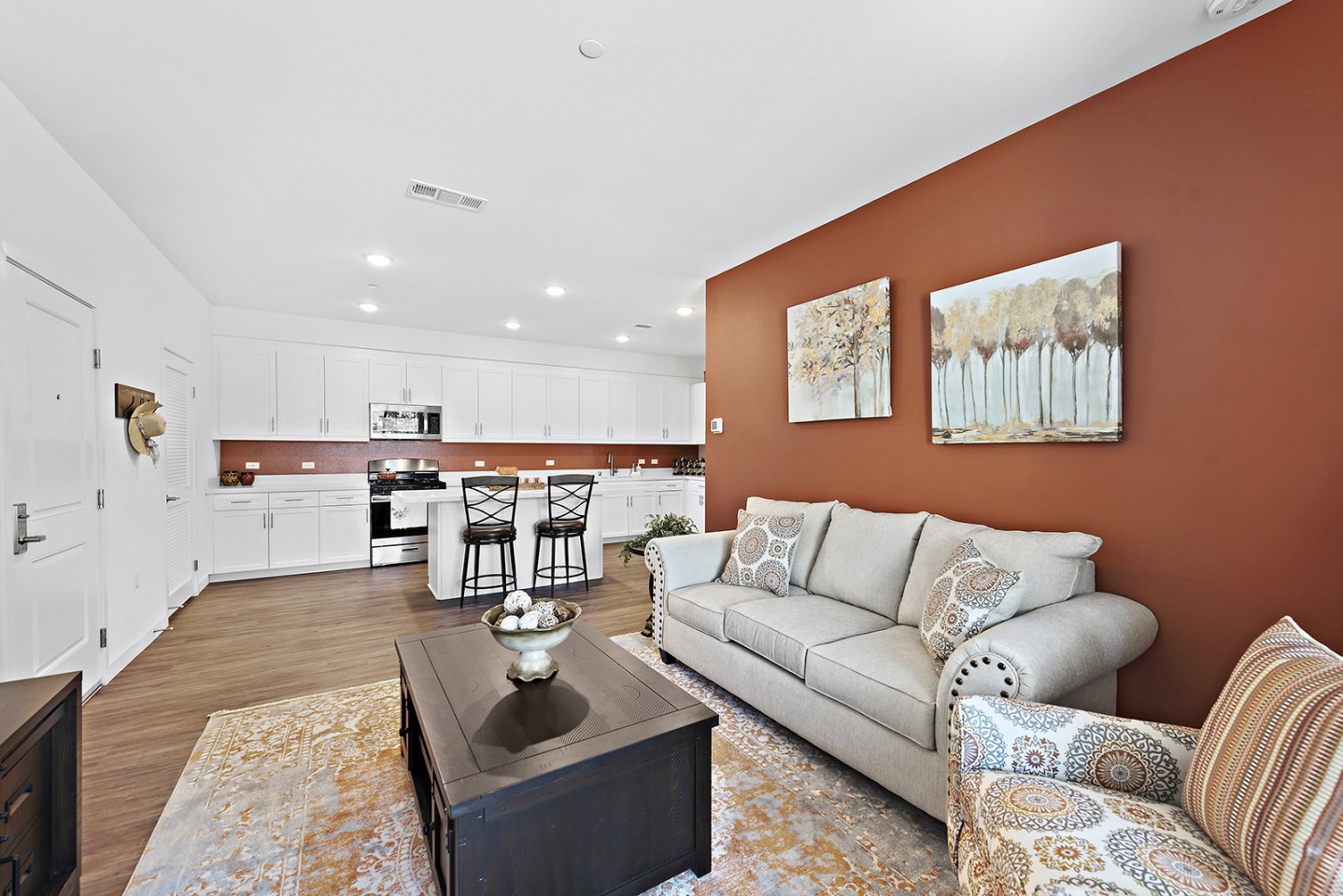 Levante Apartments Homes Image 10