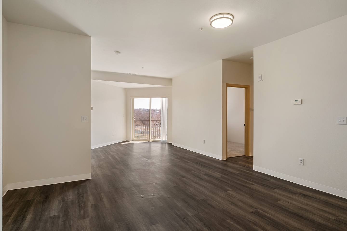 Shoreline Village Apartment Homes Image 47
