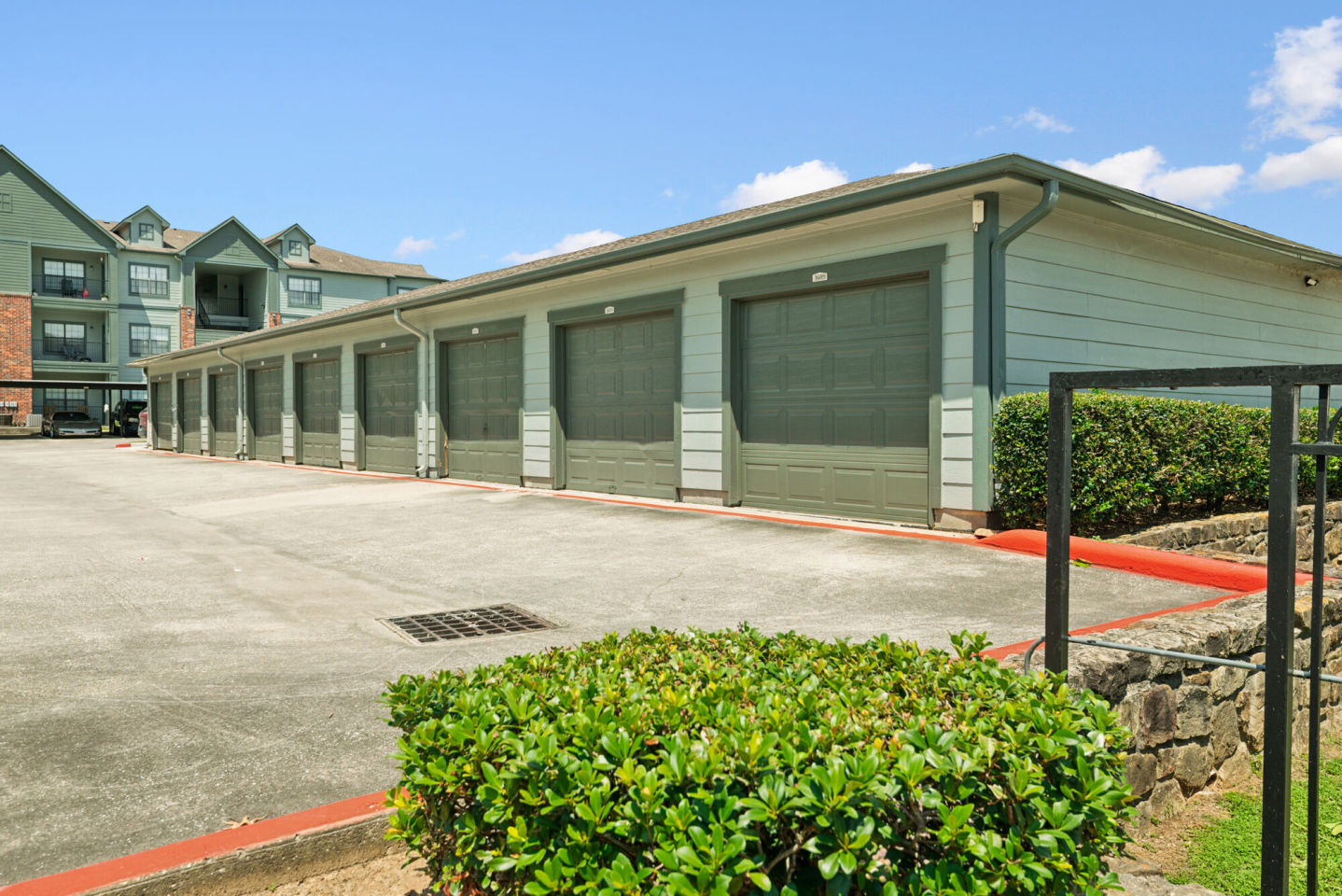 Lakeshore Villas Image 33