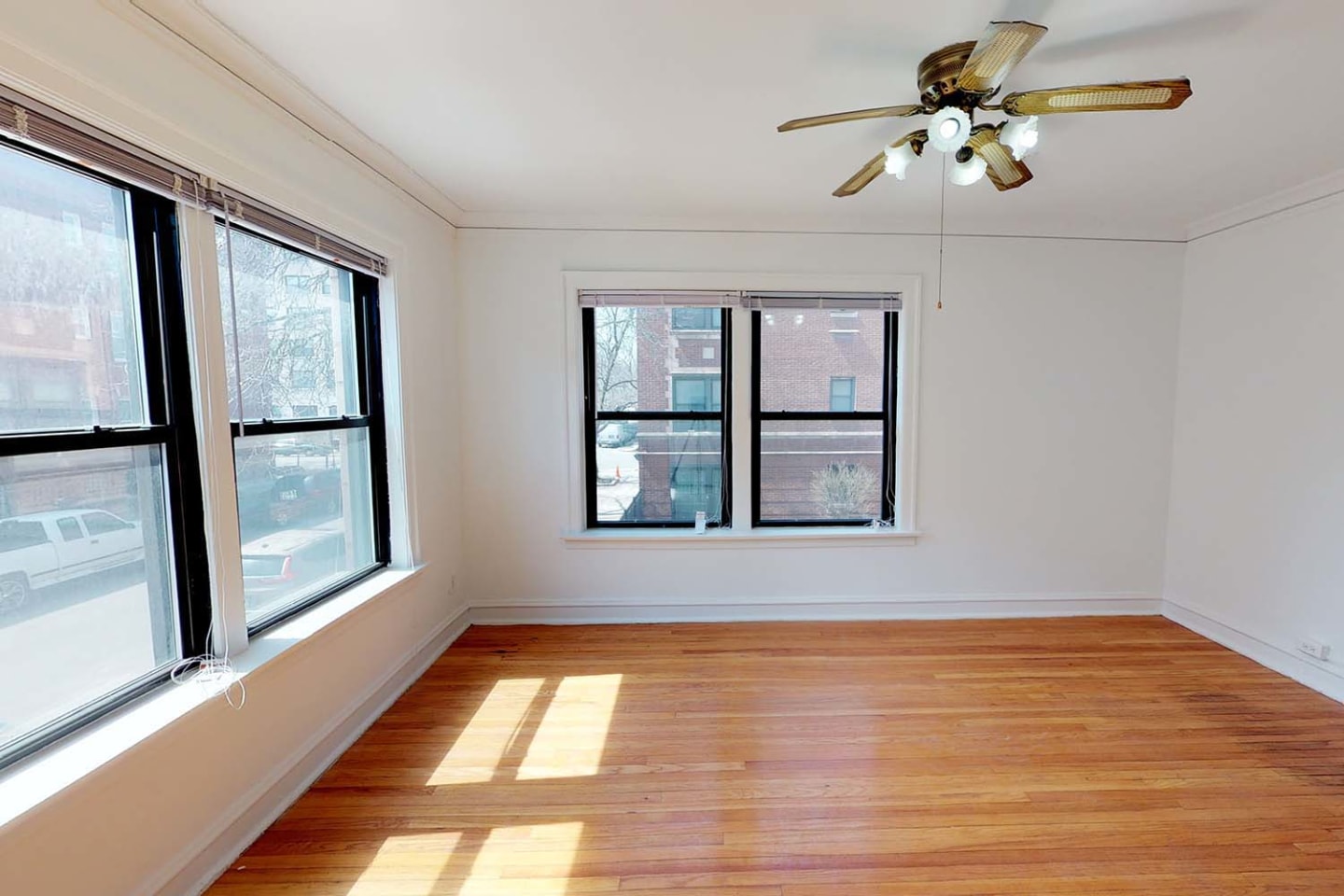 1440-1450 E 52nd Street Image 10