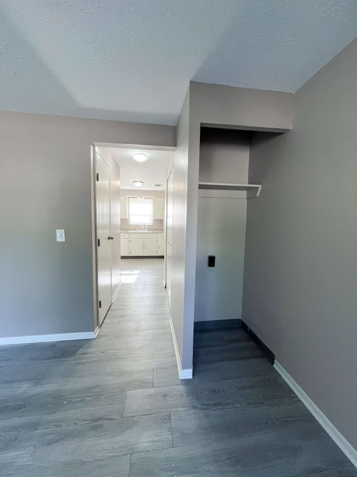 Stoney Creek Apartments Image 17
