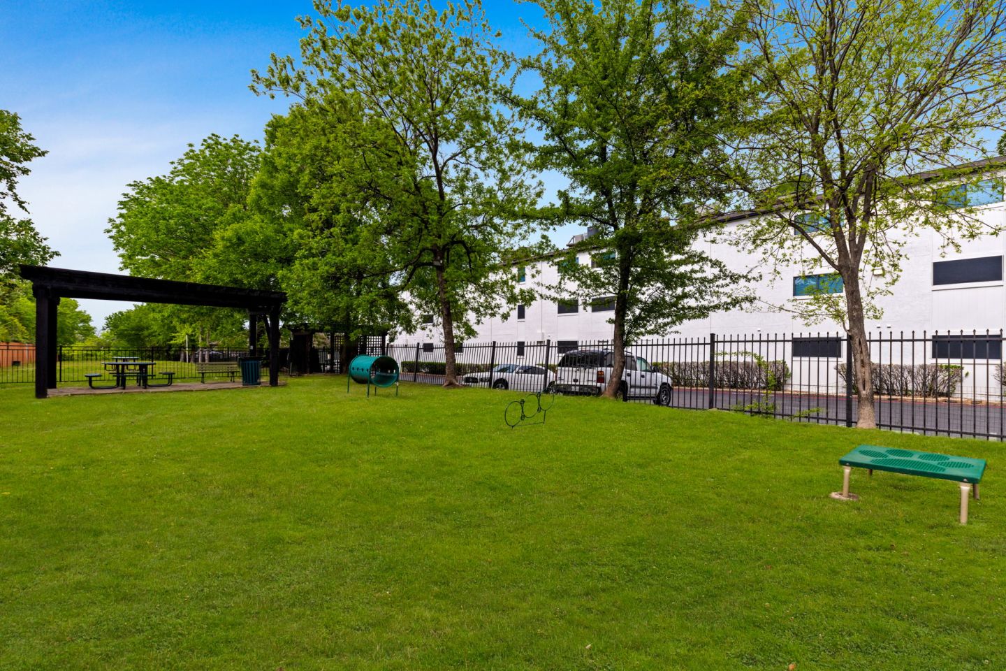 Tides on Park Lane Image 9