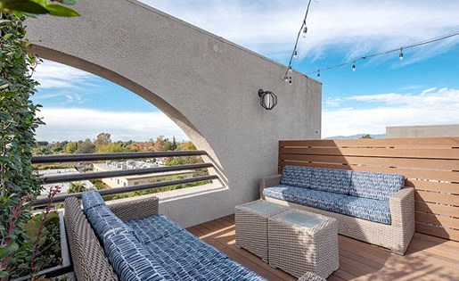 Vue at Laurel Canyon Image 6