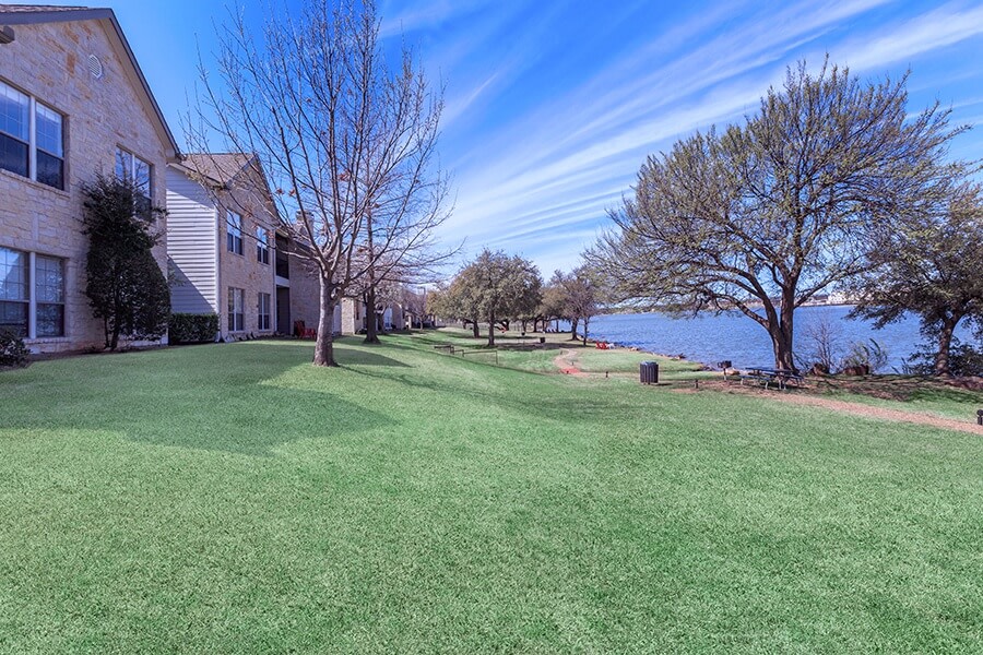 Lakehouse Granbury Image 17