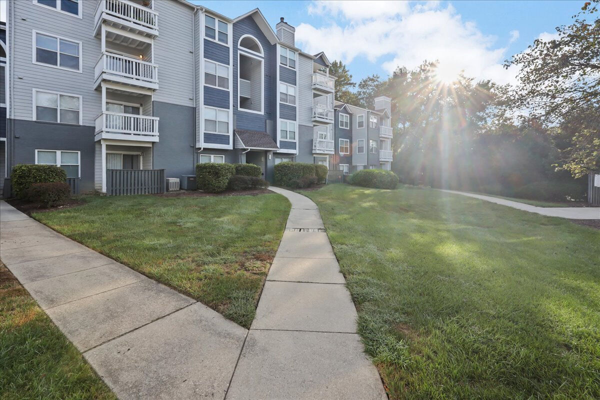Steeplechase Apartments Image 10