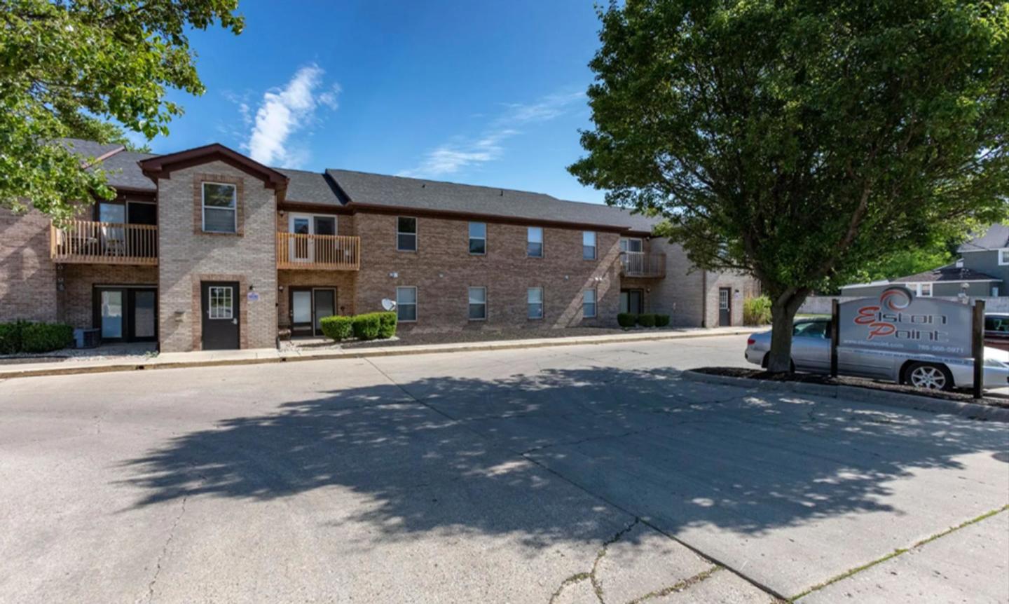 Elston Point Image 25