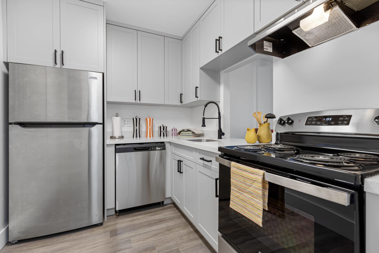 Arbors Aventura Image 1